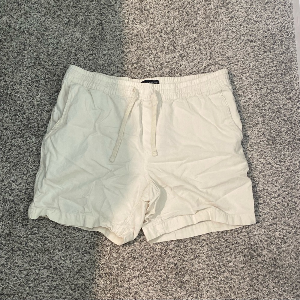 No Boundaries Cream Athletic Shorts Elastic Waist